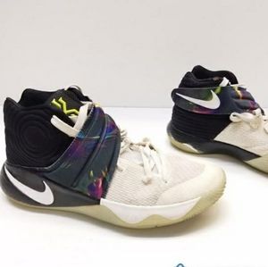 Nike Kyrie 2 Parade